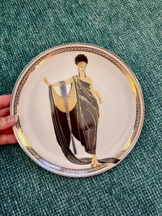 Franklin Mint Other - House of Erté 'Glamour' Franklin Mint Limited Edition Display Plate